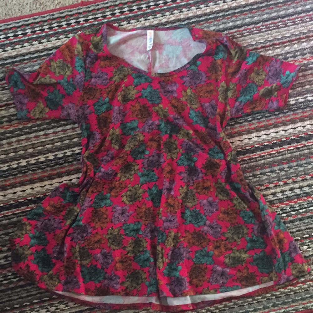 LuLaRoe M Perfect T